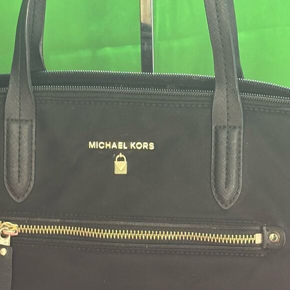 MICHAEL KORS WOMEN'S KELSEY MEDIUM TOTE HANDBAG  BLACK 15"*10" - Picture 2 of 14